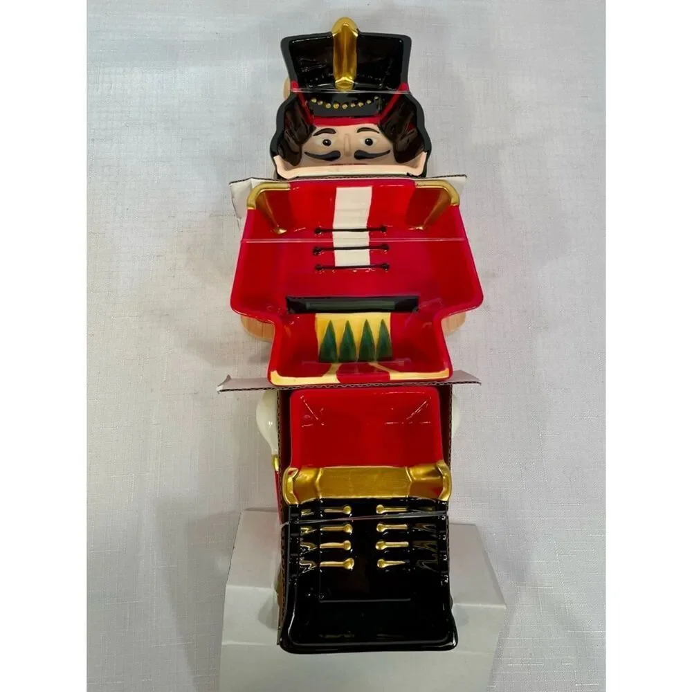 Red and Black Nutcracker 3 Bowls with Serving Spoons